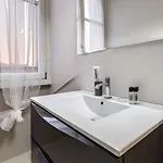 アパート Easyhomes - Brera Luxury ミラノ