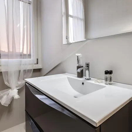 Apartment Easyhomes - Brera Luxury Milan
