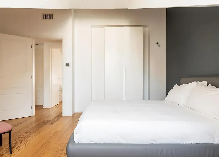 Easyhomes - Brera Luxury Apartament Mediolan