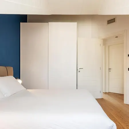 Easyhomes - Brera Luxury Διαμέρισμα *
