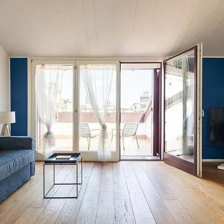 Easyhomes - Brera Luxury *